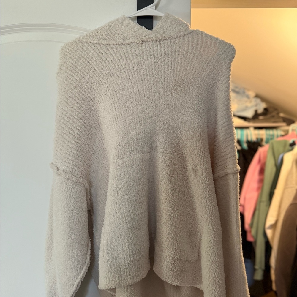 LA hearts (pacsun) sherpa hoodie